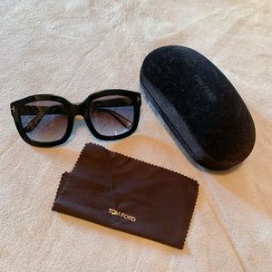 BLACK TOM FORD “CHRISTOPHE” SQUARE SUNGLASSES 🕶